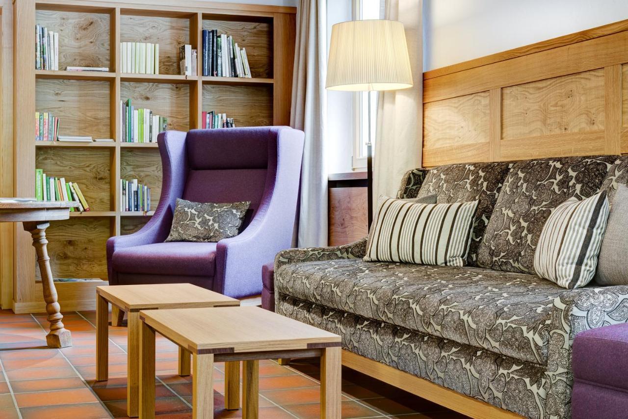 Hotel Gasthof Kreuz Sonntag Ngoại thất bức ảnh