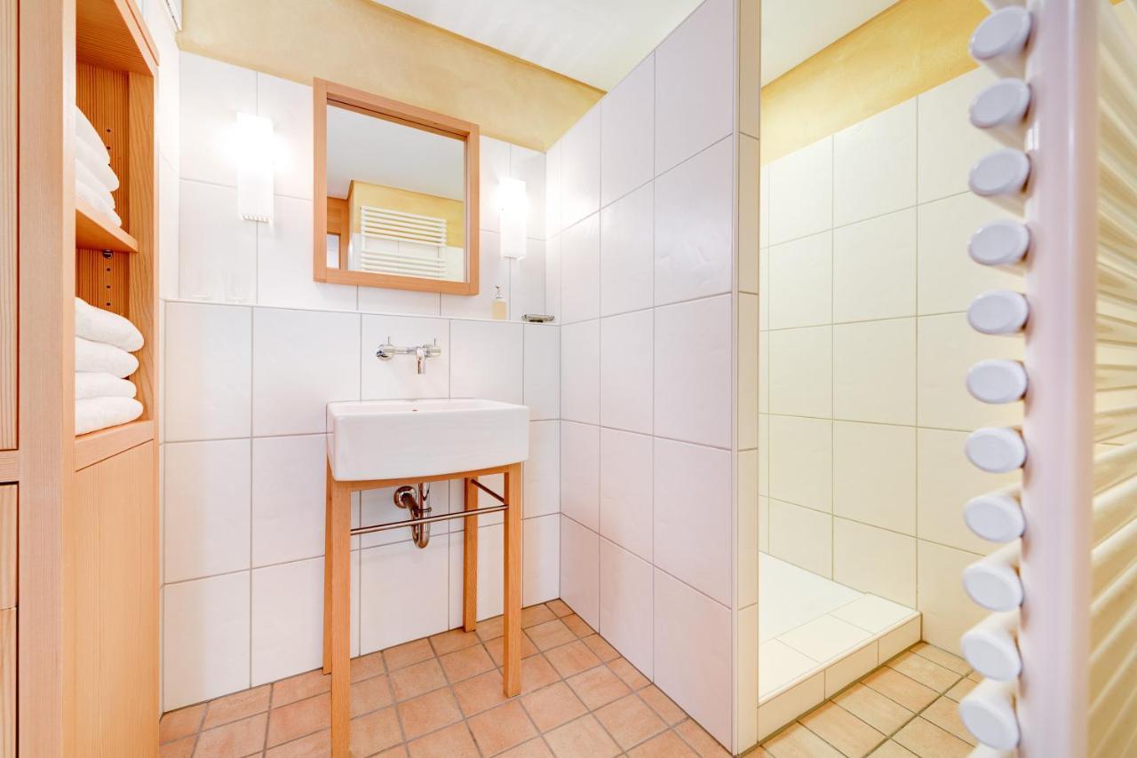 Hotel Gasthof Kreuz Sonntag Ngoại thất bức ảnh